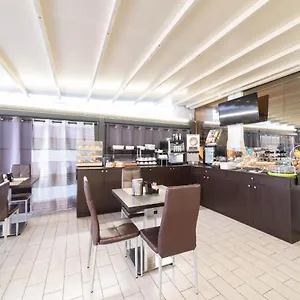 3* Hotel Cesirja